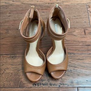 Gianni Bini Platform Shoes